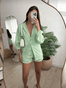 Conjunto Feminino de Linho Elegante - Camisa + Shorts Premium Verão 2024